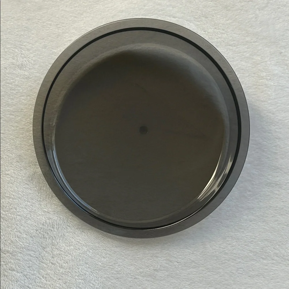 Feeder-Robot Plastic Bowl in the Color Smoke